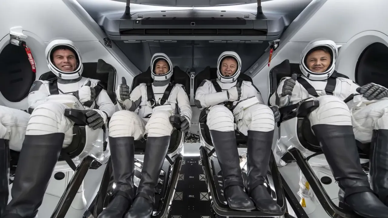 Astronot Alper Gezeravcı Dünya Basınında
