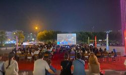 'Dersimiz Atatürk' filmi Sayapark ziyaretçileriyle buluştu