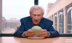 101 yaşındaki doktor uzun yaşam için 3 sırrını paylaştı