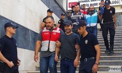 Eşiyle birlikte gözaltına alınan şarkıcı Atilla Taş tutuklandı