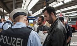 Avrupa'ya Kaçak Göçte Türkiye Zirvede: İşte Türklerin Tercih Ettiği Ülkeler