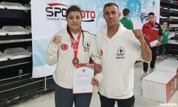 Mersin'in Gururu Ece CAN, Kickboks Şampiyonasında Türkiye Üçüncüsü