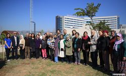 Mersin'de Yaşlılar Hastanenin Bahçesine Fidan Dikti
