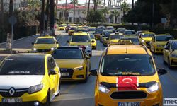 Öldürülen Taksici Mersin'de Konvoy İle Anıldı