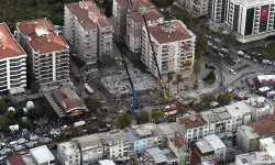 İzmir Depreminde Yıkılan Rıza Bey Apartmanı'na İlişkin Yeni Dava