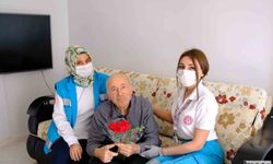 Mersin Şehir Hastanesinden "Yaşlılara Saygı Haftası’nda" Anlamlı Ziyaret