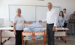 Mezitli Belediye Başkanı Neşet Tarhan Oyunu Kullandı