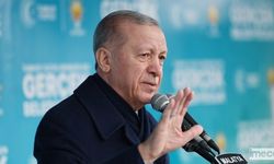 Erdoğan: Sabah Erken Kalkan, Eline Mikrofonu Önce Alan Rol Çalıyor