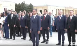 CHP Heyeti Anıtkabir'i Ziyaret Etti
