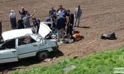 Diyarbakır’da 9 Kişinin Bindiği Otomobil Takla Attı