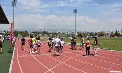 Mersin'de 23 Nisan Atletizm Şenliği Coşkusu