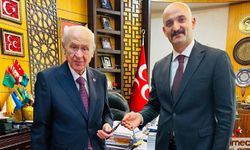 Olcay Kılavuz'un Devlet Bahçeli'nin Danışmanlığı Görevine Son Verildi