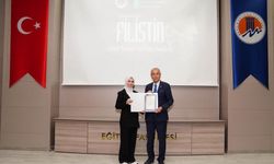 "Yüreğimdesin Filistin" Deneme Yarışmasında Ödüller Verildi