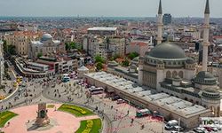 1 Mayıs Kısıtlamalarından Sonra Boş Kalan Taksim Meydanı Havadan Görüntülendi