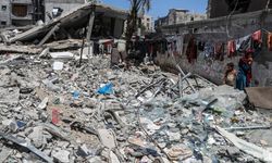 Gazze'de 240'ıncı Gün: Can Kaybı 36 Bin 379