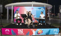 Mersinliler 'Yaz Dostum' Konserleriyle Müziğe Doyuyor