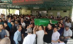 Bıçaklı Saldırıda Ölen Yaşlı Adam Tarsus'ta Toprağa Verildi