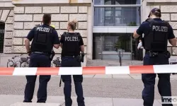 Almanya'da Eyalet Milletvekili Adayına Irkçı Saldırı