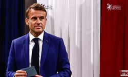 Macron: "Aşırı Sağa Tek Bir Oy Bile Verilmemeli"