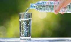 "Sıcaklarda Sıvı Kaybına Karşı 2 Buçuk Litre Su Tüketilmeli"