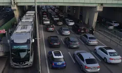 İstanbul'da Trafik Yoğunluğu Yaşanıyor!