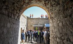 Van'da 767 yıllık tarihi İzzettin Şir Camii restore ediliyor