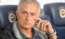 Dünya Basını Derbiyi Böyle Gördü: Mourinho Alay Konusu Oldu