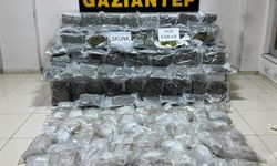 86 Kilo 650 Gram Skunk ve 37 Kilo 200 Gram Metamfetamin Yakalandı!