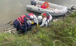 Sakarya Nehri'nde Erkek Cesedi Bulundu