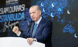 Cumhurbaşkanı Erdoğan: "İnsanlığın Tüm Kurumlarıyla Kan Kaybettiği Dönemdeyiz"