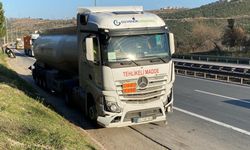 Kimyasal Madde Yüklü Tanker Kaza Yaptı