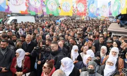 Akdeniz Belediyesi'ne Kayyım Atanmasına Tepkiler Sürüyor