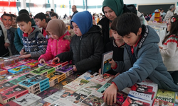 Erdemli’de Edebiyat Dolu Günler Başladı