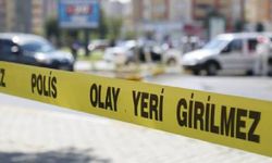 7 Yaşındaki Oğlunu Silahla Yaralayan Baba, Kendini Eve Kilitledi