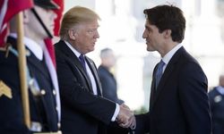 Trump ve Trudeau, Ukrayna Savaşı ve Yasa Dışı Fentanil Ticaretini Görüştü