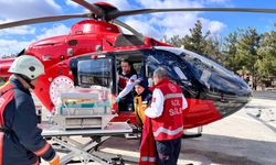 Mersin'de Erken Dünyaya Gelen 'İkiz Bebekler' Helikopter Ambulansla Nakledildi