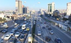 Kar Gitti, İstanbul Trafiği Geri Döndü