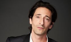 Oscar Ödüllü Adrien Brody'den Set Anısı: Makyöz Burnunu Çıkarmaya Çalıştı!