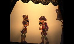 Bozyazı'da Hacivat-Karagöz Gösterisi Düzenlendi