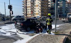 Mersin'de Otomobil Yangını