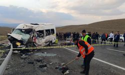 Van’daki Feci Kazada Hayatını Kaybedenlerin Kimlikleri Açıklandı