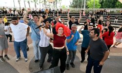 Mersin Büyükşehir'den Özel Çocuklara Deniz, Müzik ve Şehir Turu Keyfi