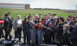 X Hesabı Engellendikten Sonra: CHP Genel Başkanı Özgür Özel'den İmamoğlu'na Ziyaret