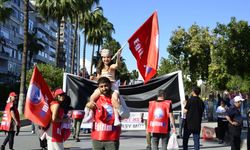 Mersin'de 1 Mayıs Emek ve Dayanışma Günü Coşkuyla Kutlandı