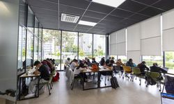 Okuma Salonları Gençlere Güvenli ve Konforlu Ortam Sunuyor