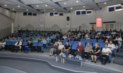 Mersin'de 'Yeşil Dönüşüm' Paneli Düzenlendi