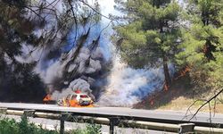 Tarsus'ta Araçta Çıkan Yangın Ormana Sıçradı
