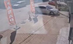 Fren Yerine Gaza Basan Sürücü, Kasap Dükkanına Daldı: O Anlar Kamerada