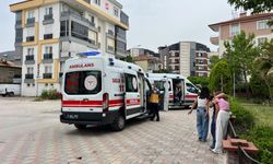 Burdur'da Sosyal Medya Tartışması Kanlı Bitti: Kavgayı Ayırmak İsteyen İki Genç Kız Bıçaklandı