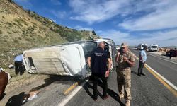 Elazığ'da Minibüs Kazası: Yaralılar Var!
